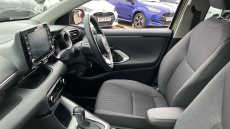 Toyota Yaris 1.5 Hybrid Design 5dr CVT Hybrid Hatchback